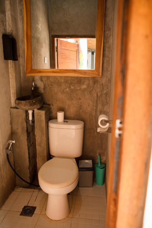 Waiwas Hostel Kuta  Εξωτερικό φωτογραφία